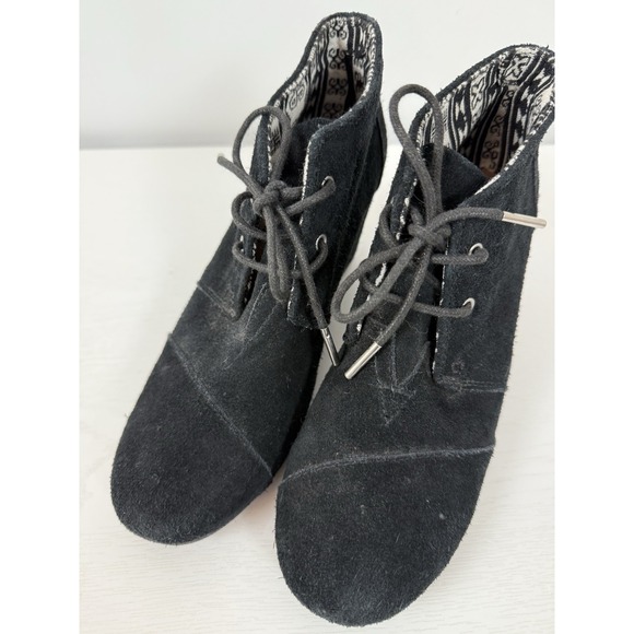 Toms Women's Suede Wedge Booties Black Kala Size 9 Ankle Height - Picture 5 of 13